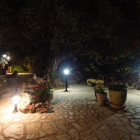 Appartement In Olive Groove House Peloponnesos Western Mani Kalianeika Exterior photo