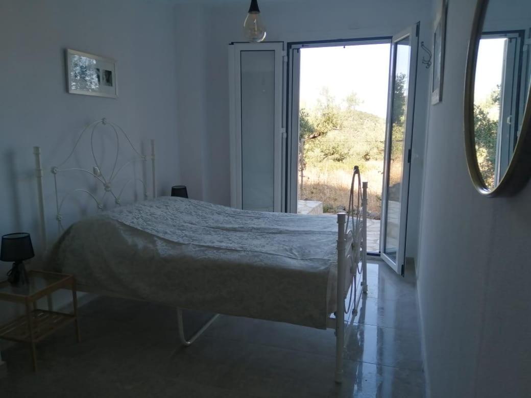 Appartement In Olive Groove House Peloponnesos Western Mani Kalianeika Exterior photo
